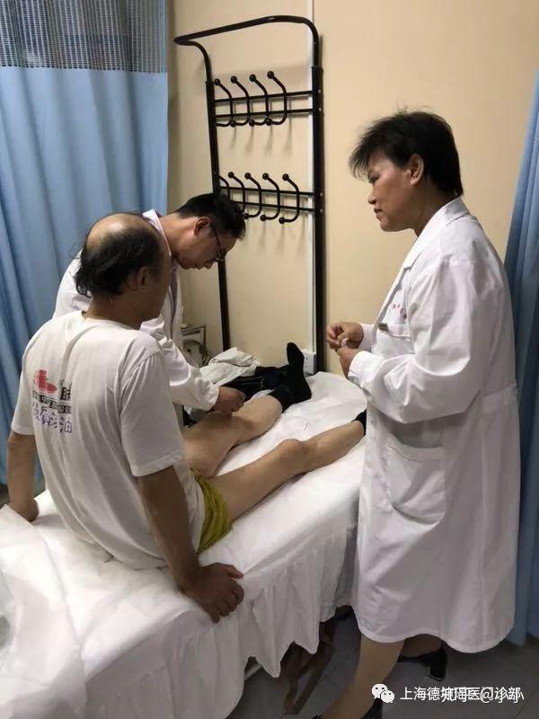 瑶医蟒针疗法瑶医蟒针针体粗长,针尖钝,针刺深,留针时间长.