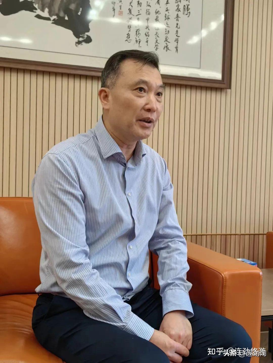 王国平策划主导并全程安排澳洲乒乓元老52年后来沪作圆梦惊喜之旅 - 