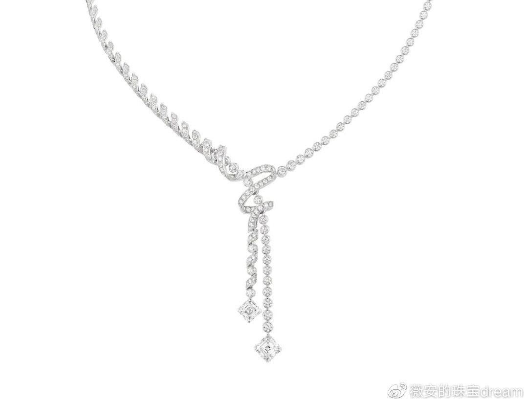 chaumet 尚美巴黎推出 torsade de chaumet 高级珠宝系列:旺多姆圆柱