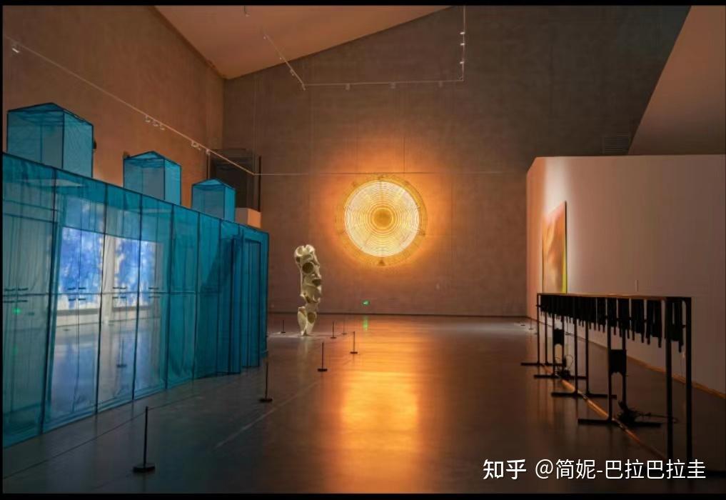 在成都看画展,应该去哪个美术馆? - 知乎