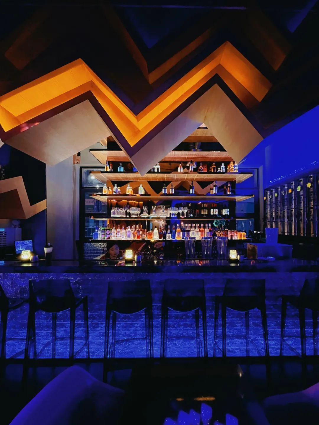 上海国际设计周艺术指导徐林:酒吧空间设计,捕捉城市的灵魂