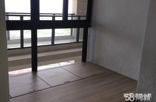 谁有连廊高层中间户从房间向北边看的视觉照片呀