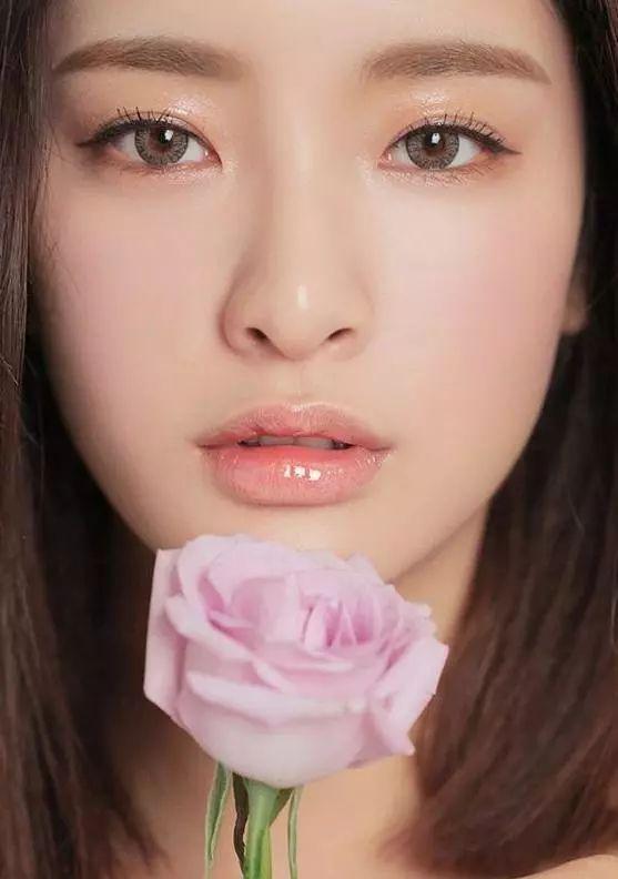 涨知识 | 不想开刀,如何拥有诱人花瓣唇? - 知乎