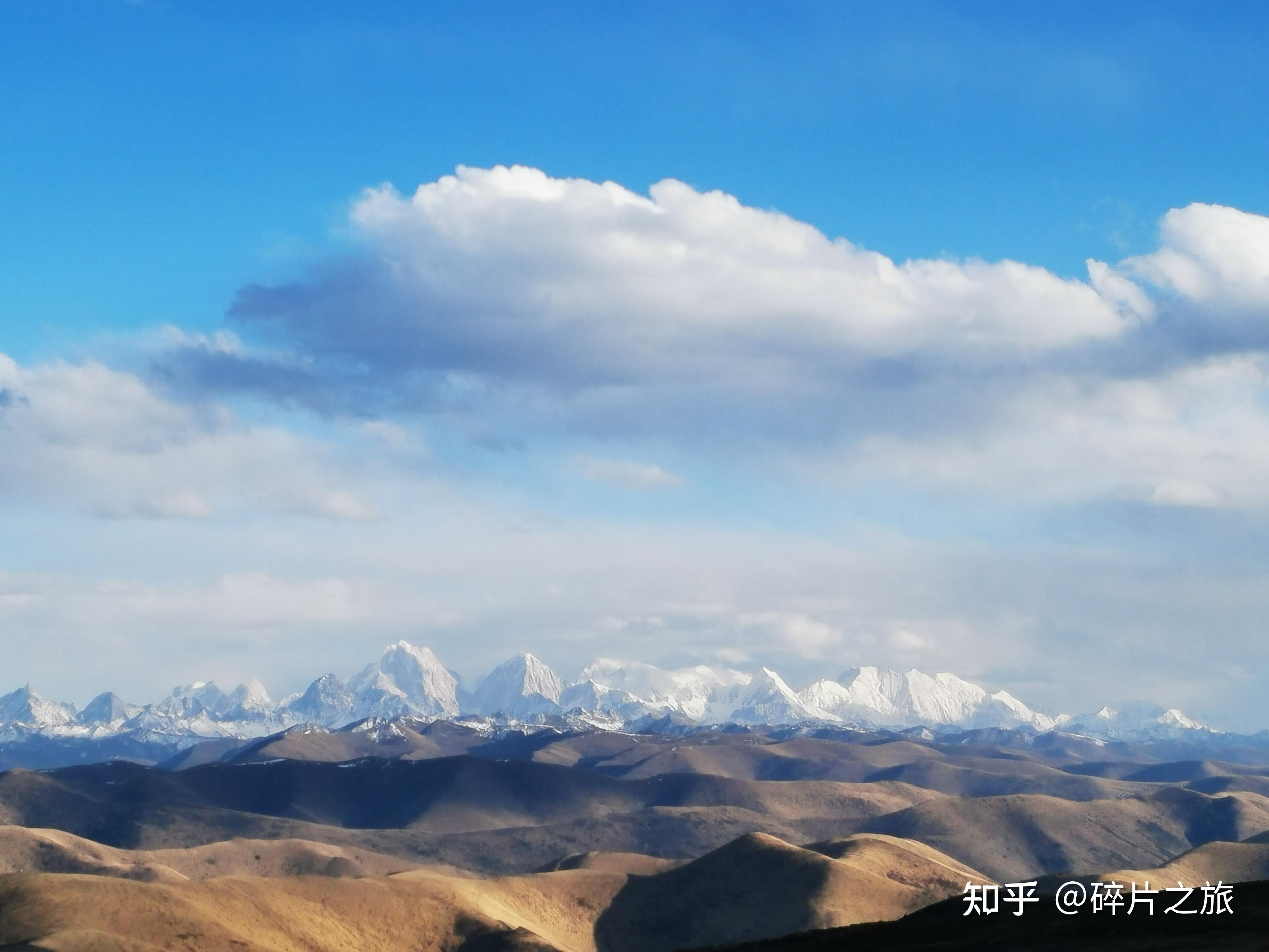 下午四点,出发去鱼子西,一共一个小时左右的车程