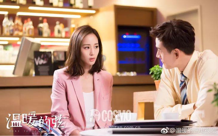 简直就跟开了挂一样,典型的都市白领风格占领了荧屏,我看这部剧里温暖