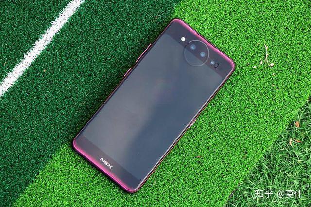 vivox25最新爆料新一代升降式镜头面世未来新旗舰