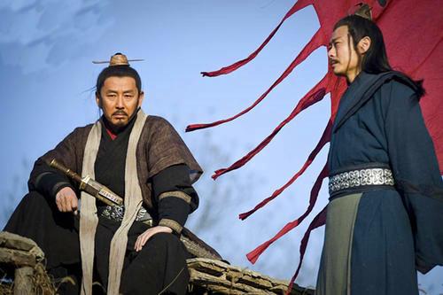 因此,萧何和曹参都拒绝了,那么剩下的人都半斤八两,都是诸如刘邦和