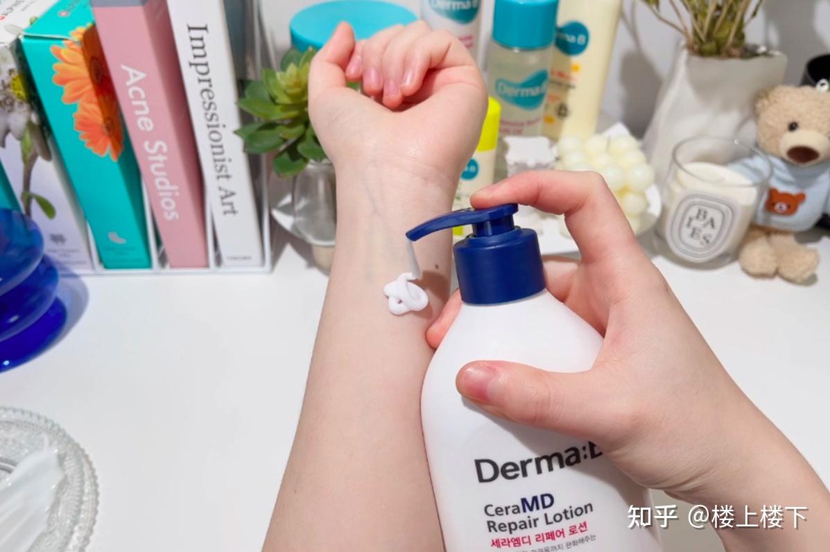 洗完澡不擦干直接涂身体乳(洗完澡不擦干直接涂身体乳好吗)