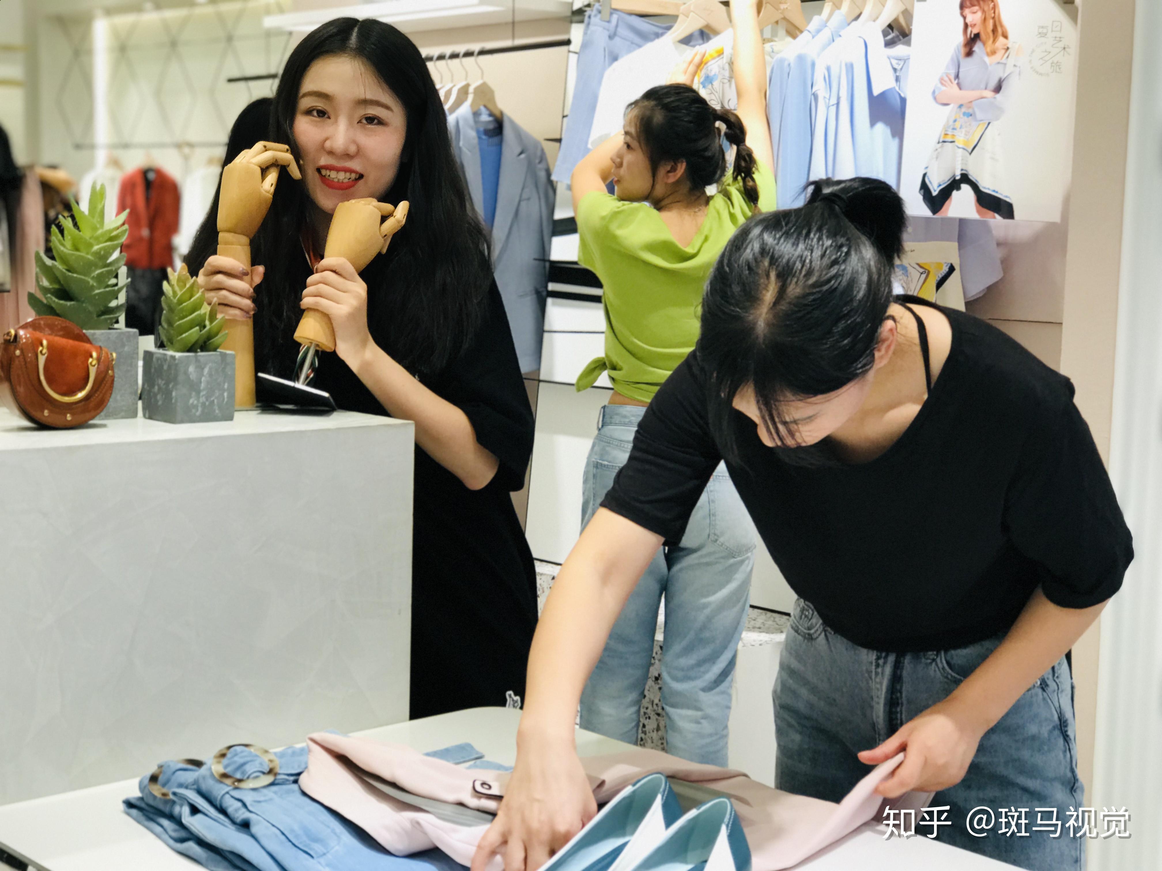 新陈列师入行从陈列执行到陈列设计陈列培训和陈列管理