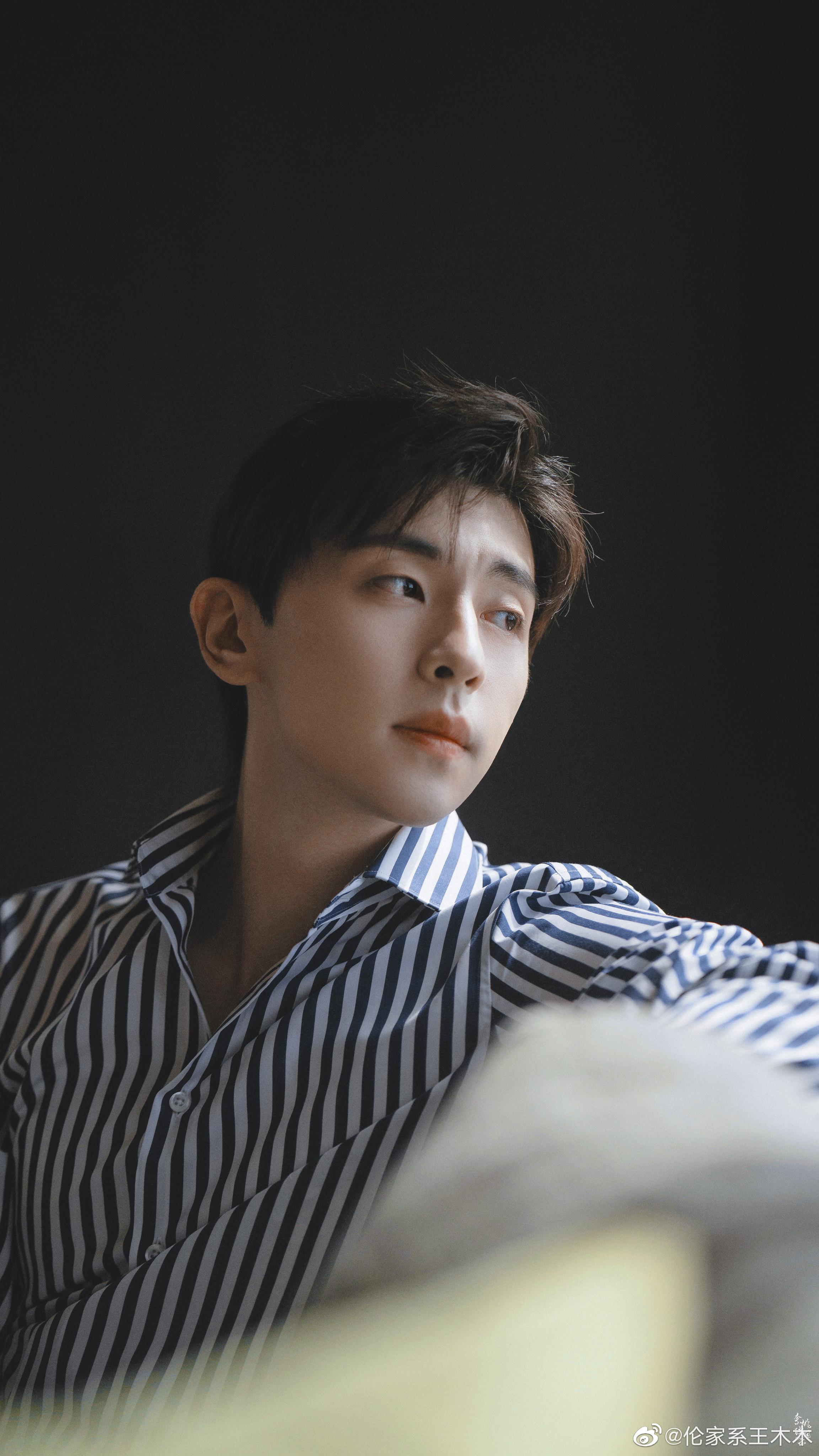 邓伦——日常生活中的念着,想着,也用行动证明着 - 知乎