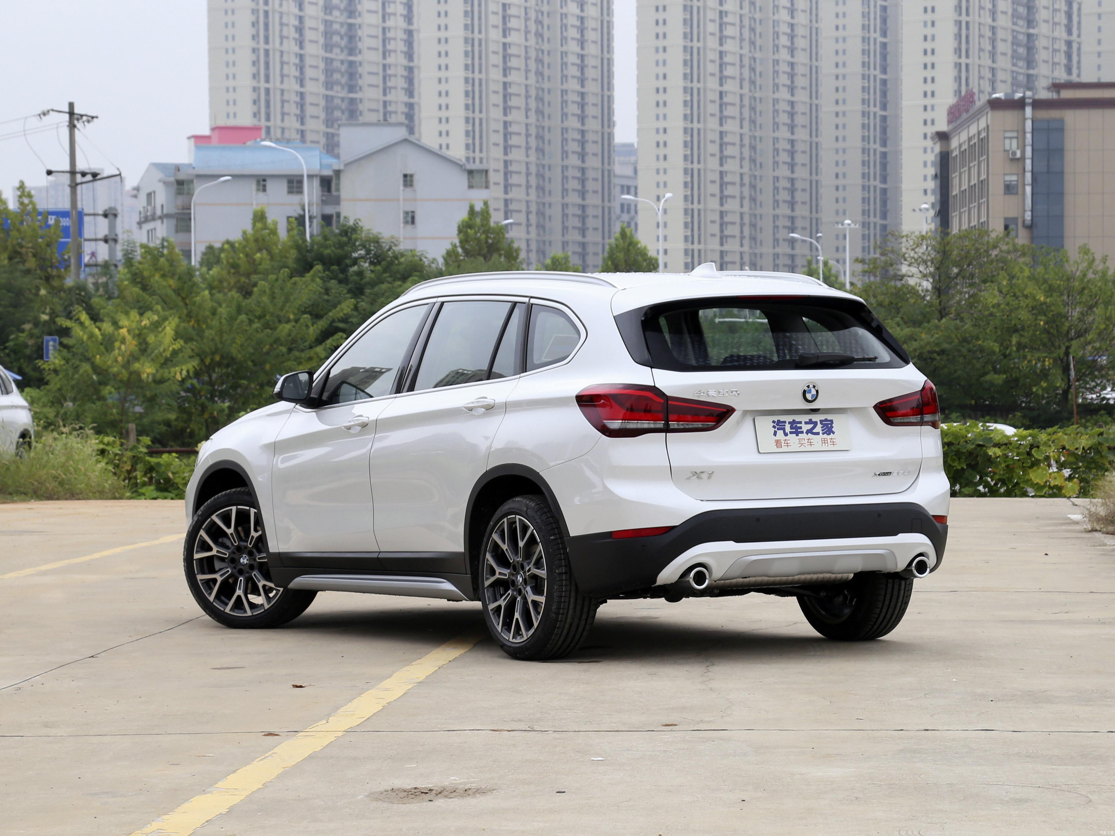 2021款宝马x1你能买得起的代步车详细解析