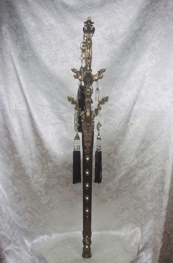 有哪些让你惊艳到的冷兵器名