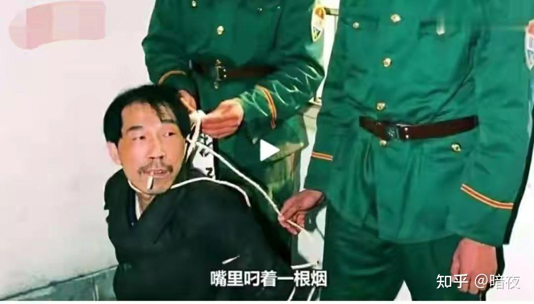 劳荣枝以伪装出名而她丈夫法子英更加狂妄说杀人是我的职业