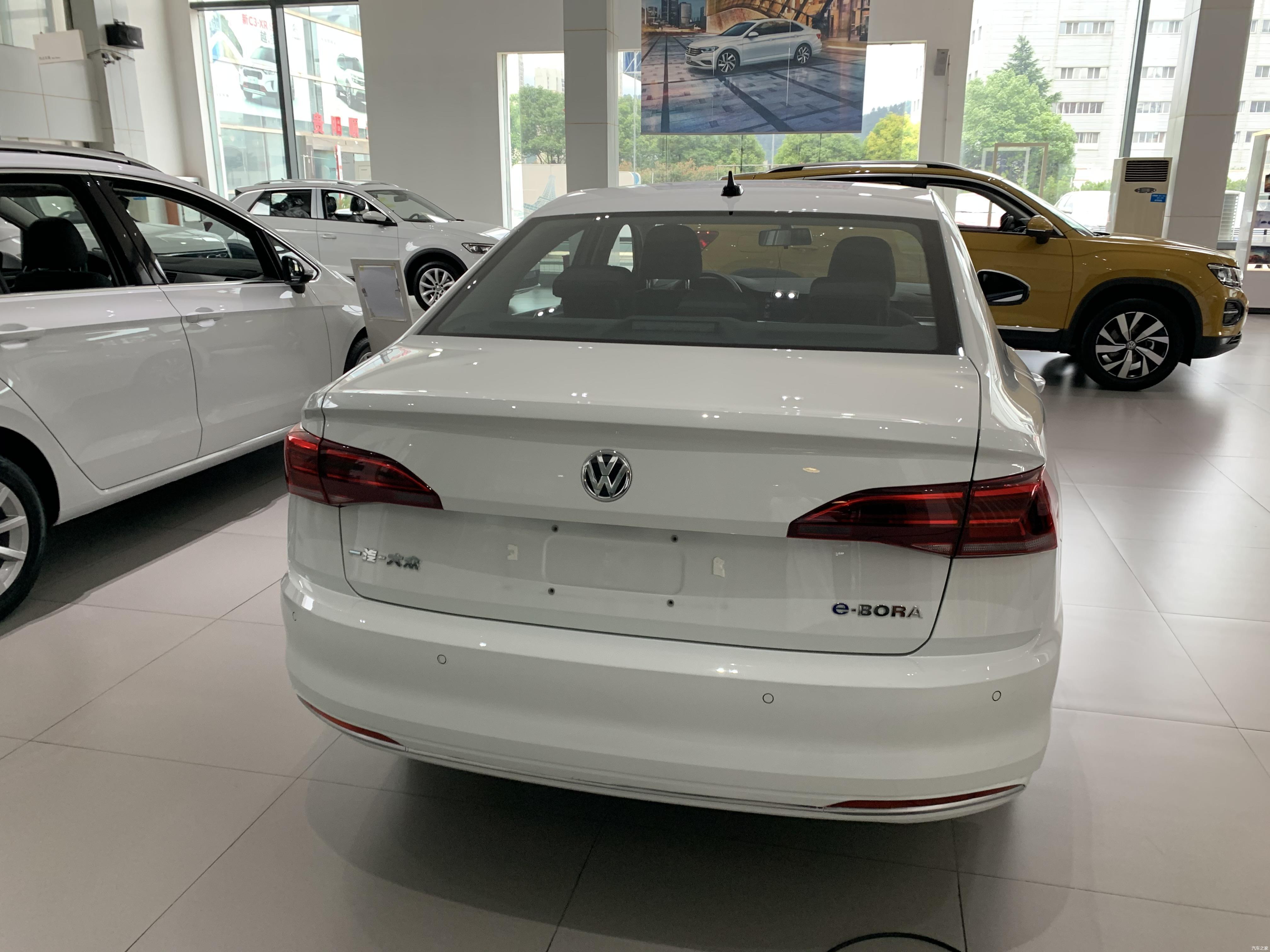 到店实拍宝来纯电电动的宝来还是我们熟悉的宝来吗