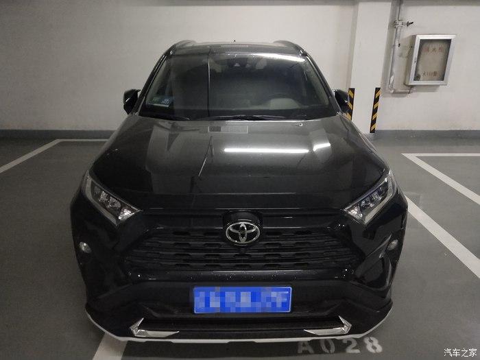 十月大征集独一无二的rav4荣放黑武士展示