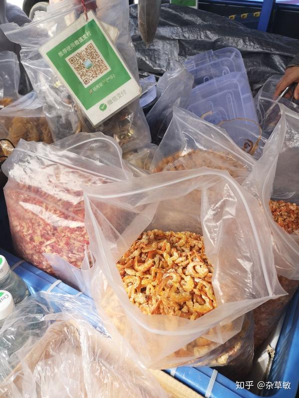 惠州巽寮湾 双月湾 十里银滩哪个好玩 有没有实用的攻略 不要复制粘贴的 要个人总结的 惠州巽寮湾有什么好玩的