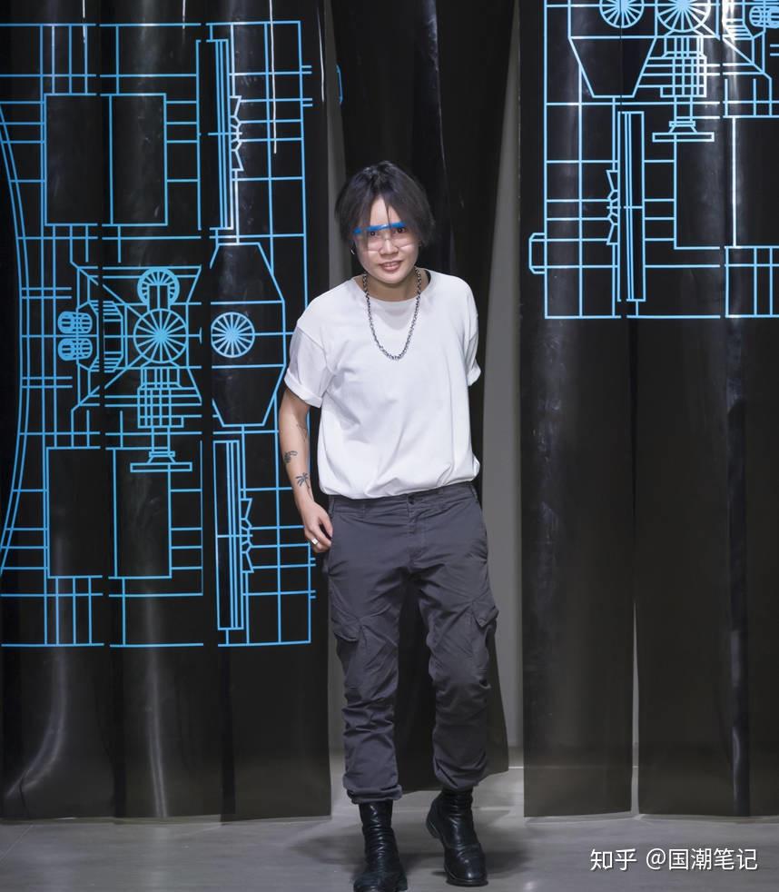 c2h4由主理人陈以溪创立于2012年的洛杉矶(在洛杉矶注册公司后在2014