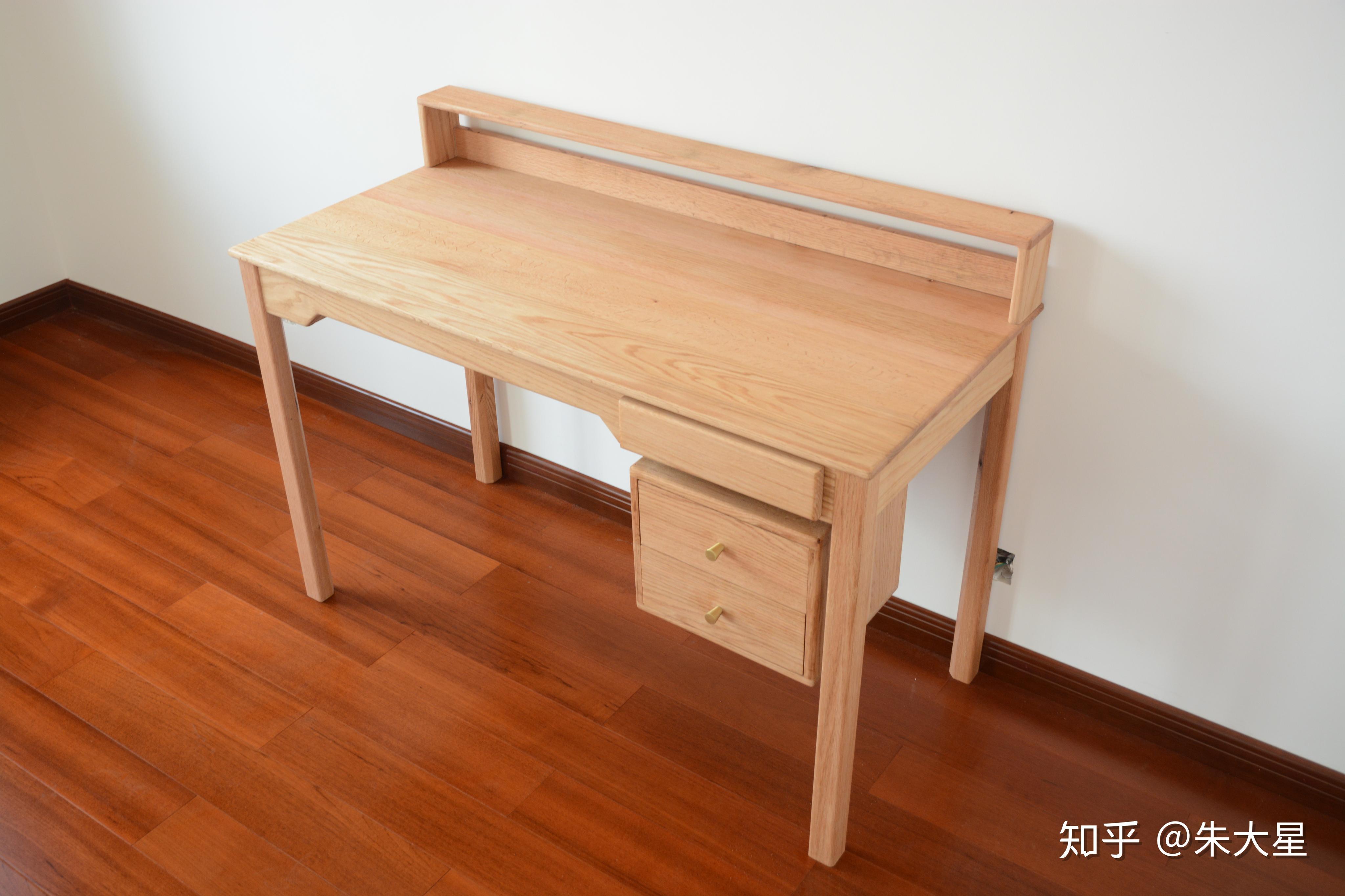 如何定制一张好书桌