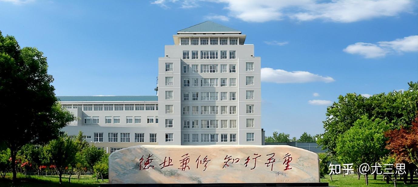 作为一所学院,保定学院现有校园占地874亩,建筑面积40.42万平方米.