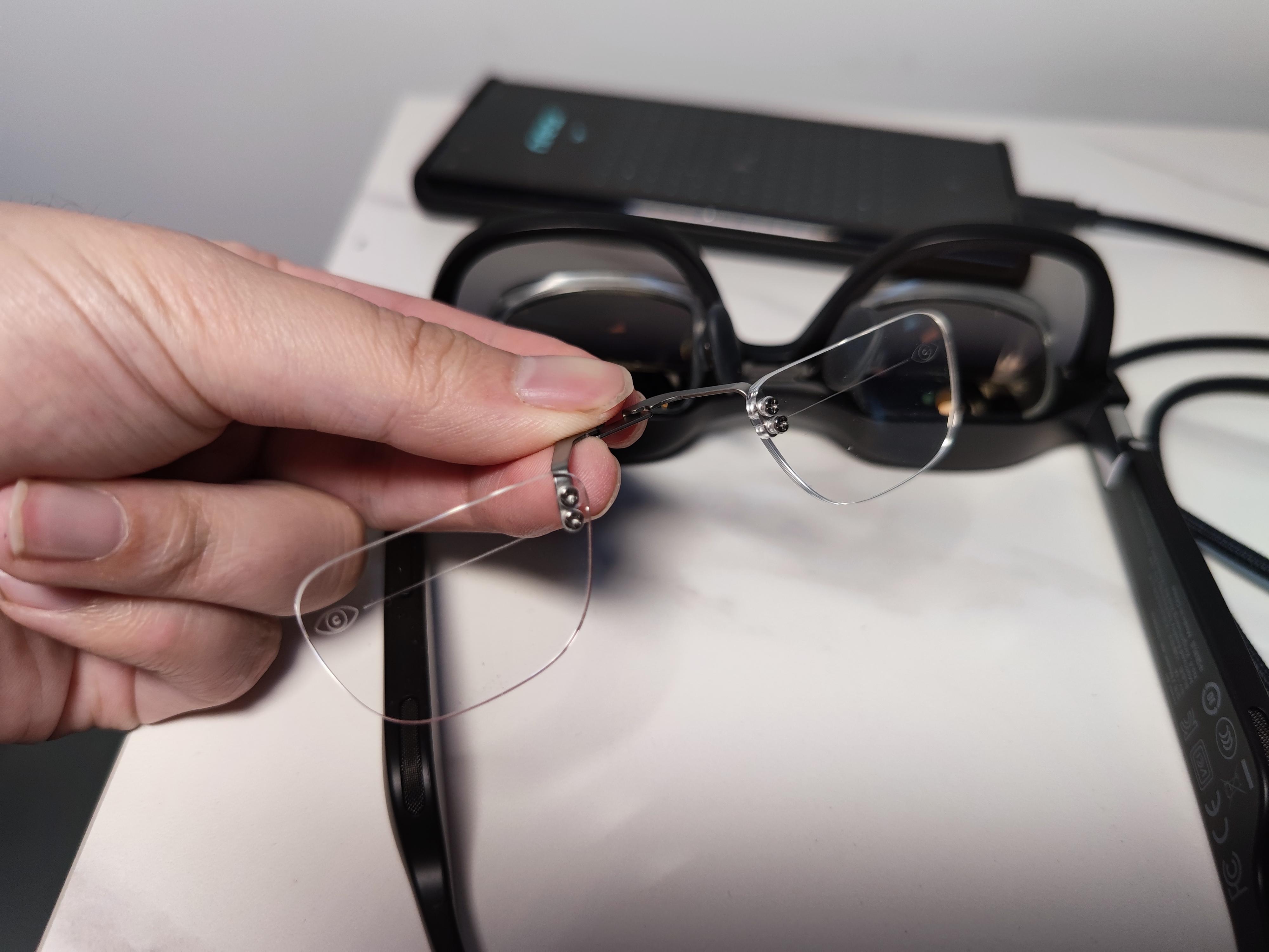 nreal air ar眼镜的真实体验感受:非常有趣的大玩具 - 知乎