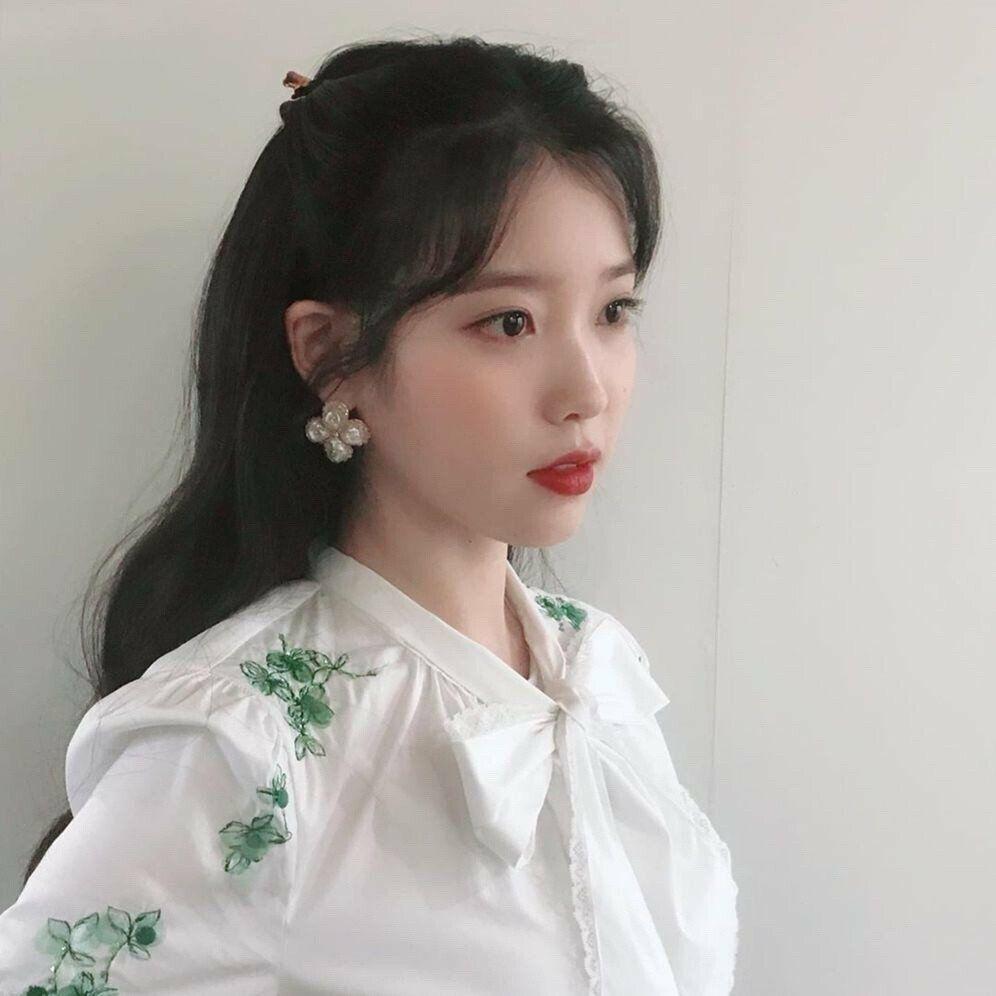 iu有哪些适合做头像的照片