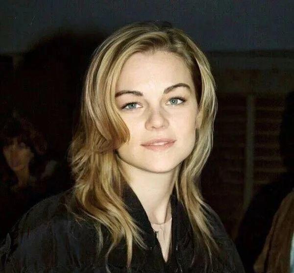 国内外明星换性别之后小李子美到窒息angelababy竟然像黄晓明