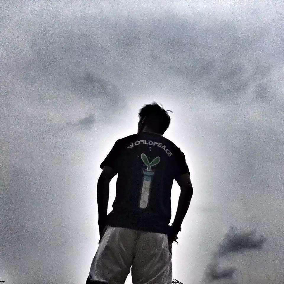 中国暴力扣将代表32岁的韩雨洋依旧扣翻球场