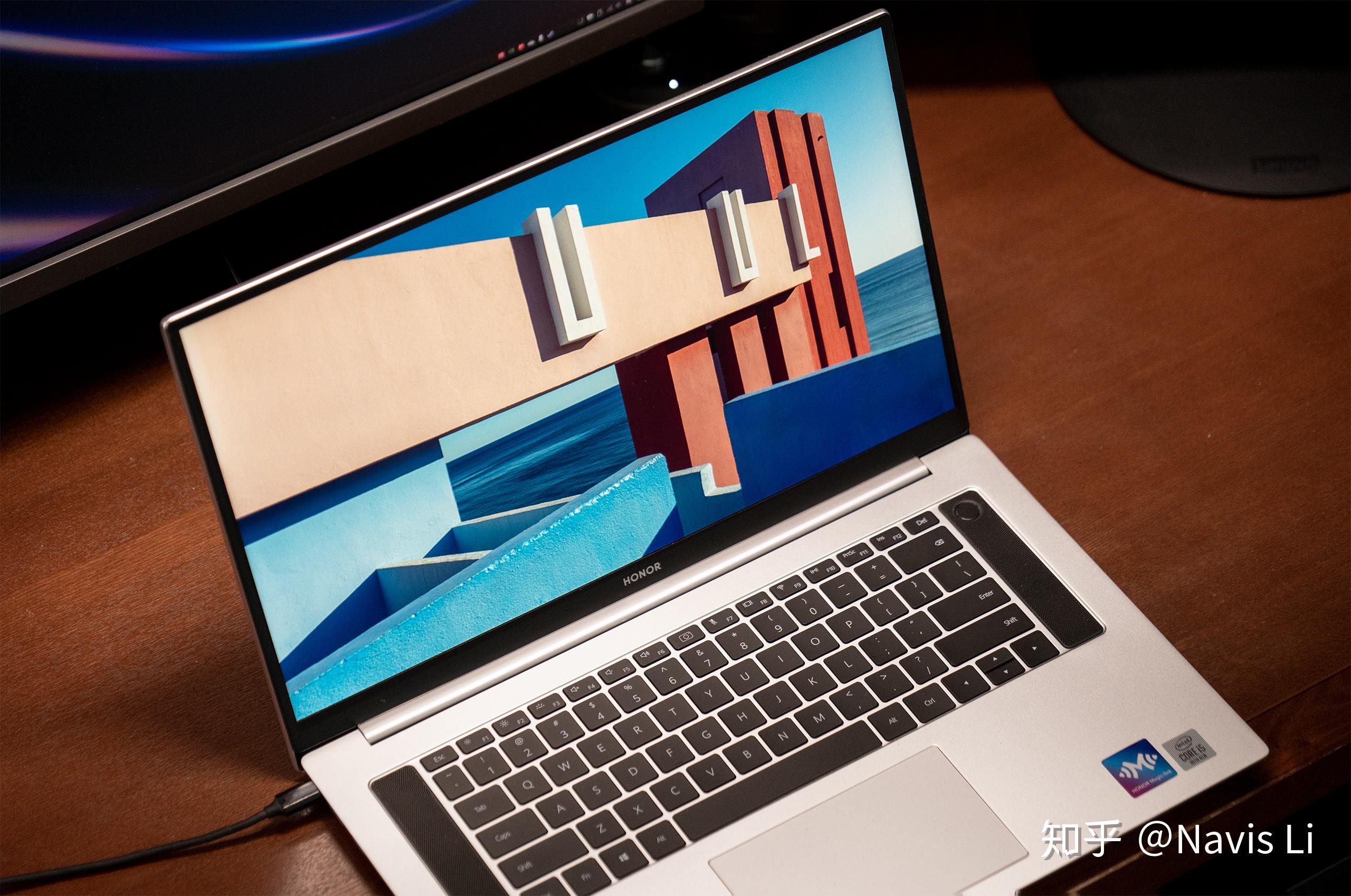 pro2020值得入手吗 v2-12abf83ec8d31013d9cbcec09fa83166_r.jpg