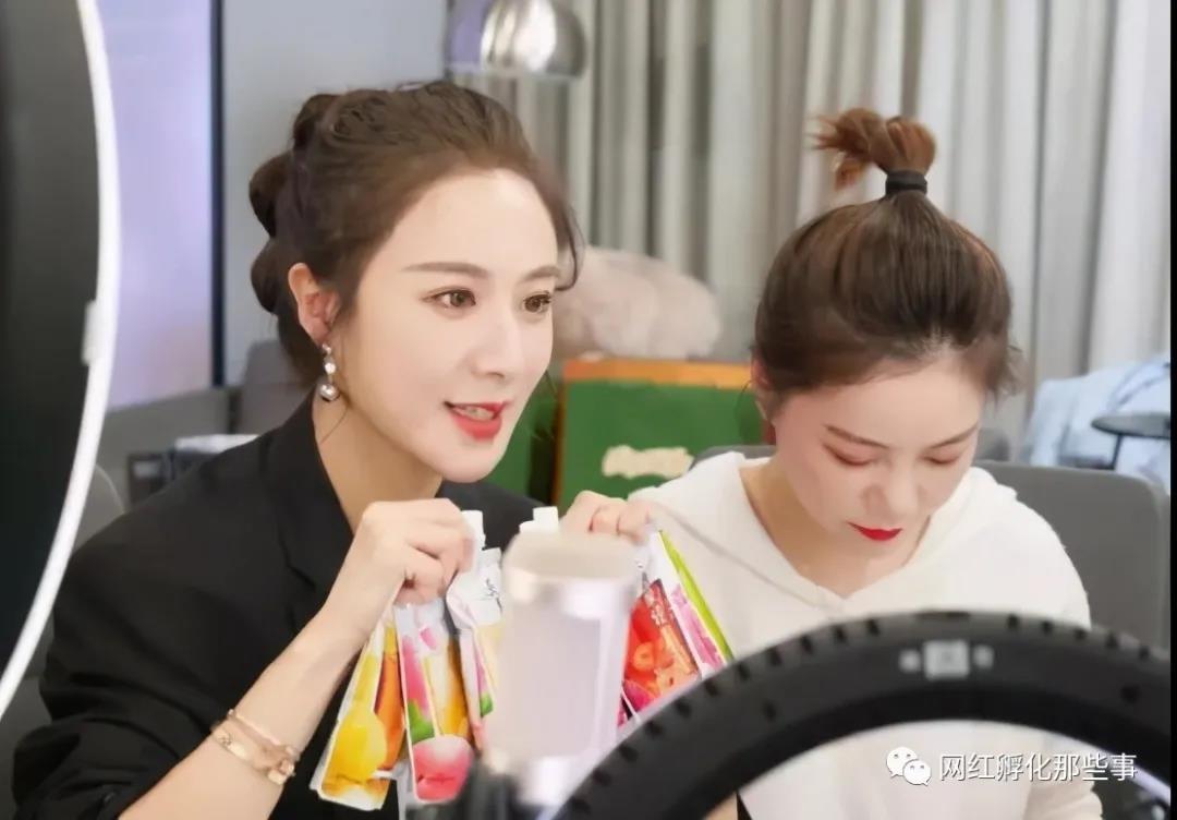 v2-12b85f0dd44521f26ce955f3faa8735e_1440w.jpg?source=172ae18b