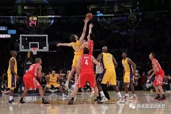 从跳球到终场哨响同步直播公牛客场挑战鹈鹕完整赛事过程一览无余