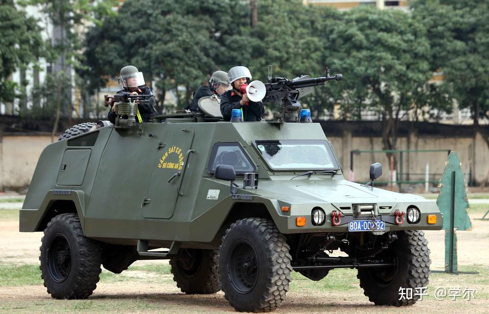 越南机动警察演习多图