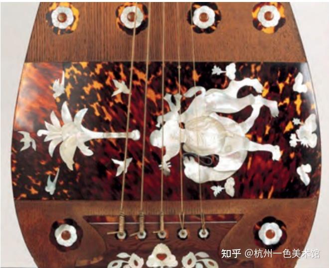 ➂筑前琵琶用 撥・紫檀 黄楊（17.6cm）