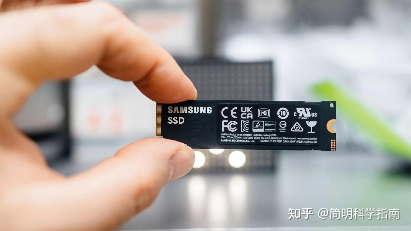 Windows推出原生NVMe固态硬盘驱动,读写提升500MB/s!教你如何启用
