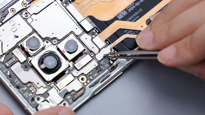 vivoxfold3首发拆解如何实现热辣滚烫式瘦身