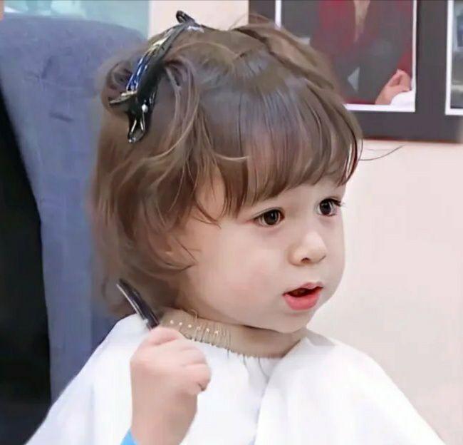 韩国版的超人回来了最近疯狂迷上了威廉一家请问大家有关于威廉和