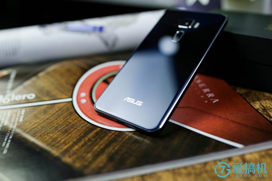 浓厚商务范华硕zenfone3灵智手机评测