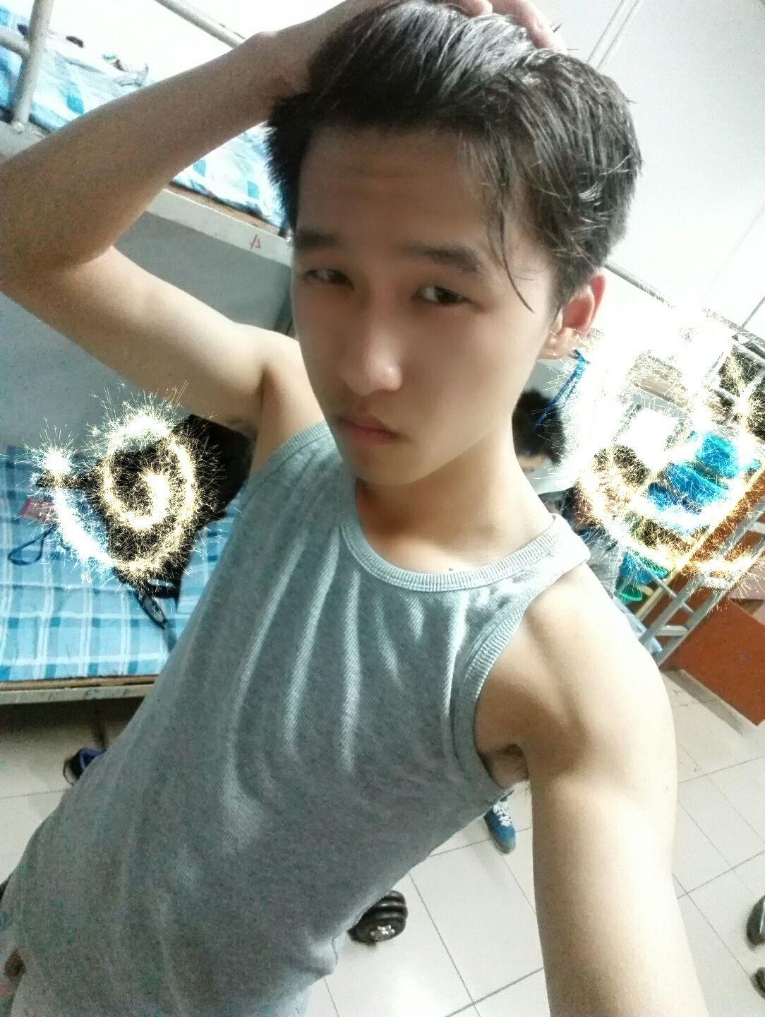 男性从瘦弱到强壮,拥有一身肌肉是种怎样的体验?