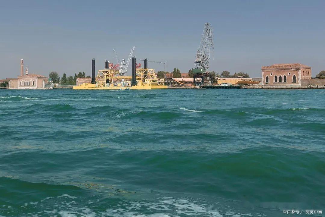 探索里海:世界最大的咸水湖