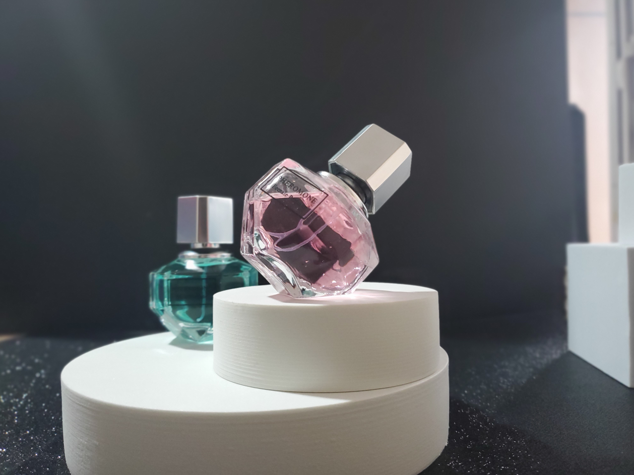 斩女香水有用吗斩女香水品牌推荐韦香主爱情香水