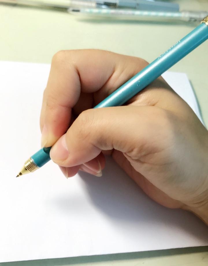 怎么样教小孩子正确的握笔写字？ - 知乎