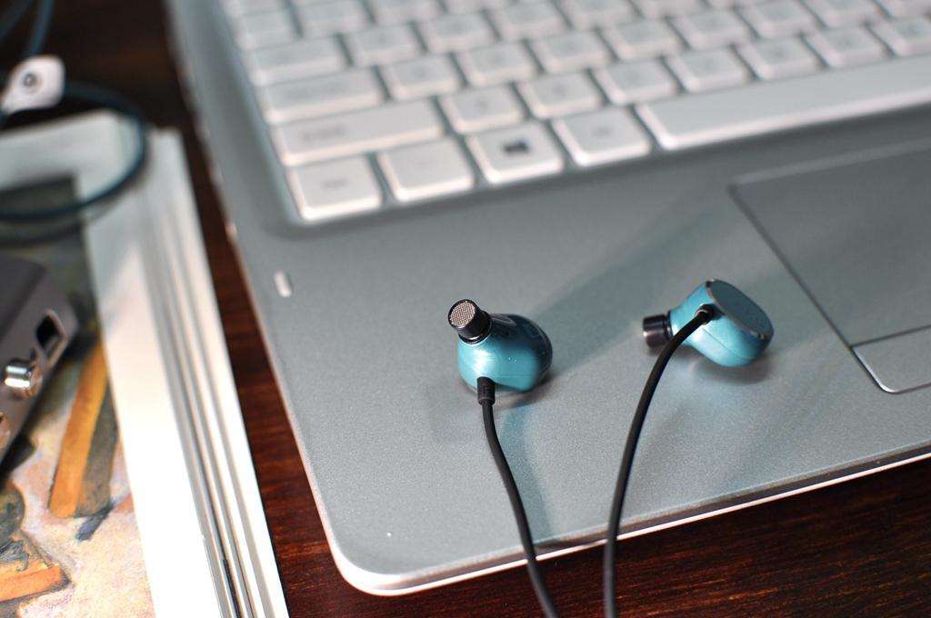 为何转型路上多争议akg新品n25评测