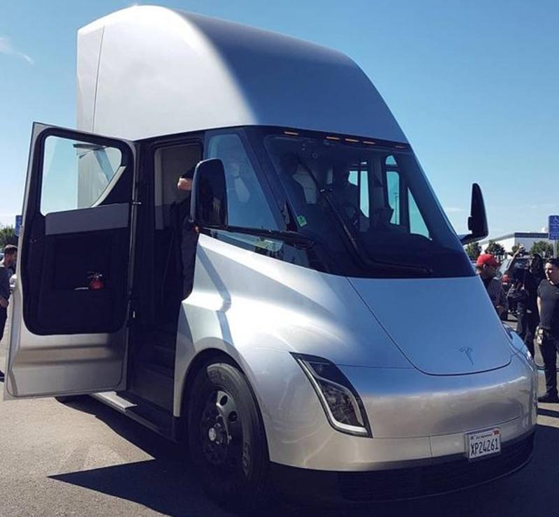 特斯拉纯电动重型卡车semi,或于明年开始量产 - 知乎