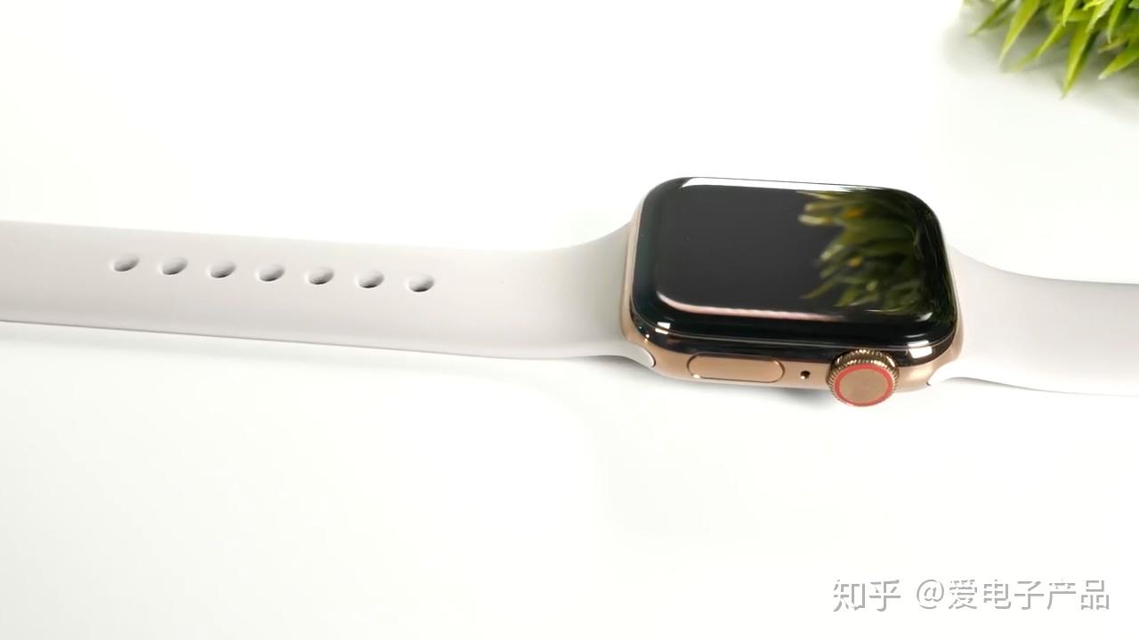 applewatch8值得入手吗 v2-14df2b45c0ac566c21c49ae3f41a97d8_r.jpg