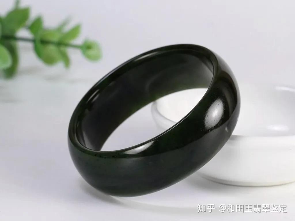 和田墨玉和墨碧玉有什么区别？鉴定方法很简单- 知乎