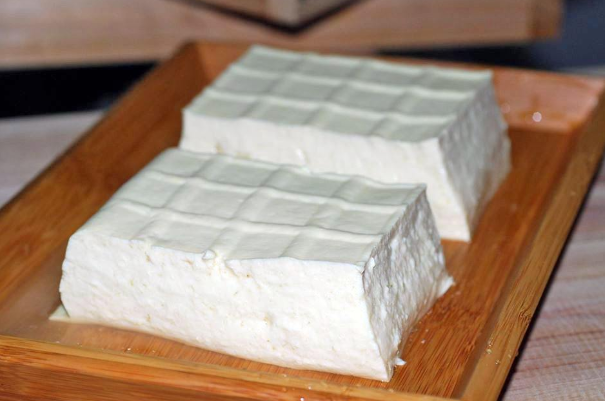 1杯黄豆8杯水 手把手教你做豆腐 不用卤水不放石膏 比买的好吃 知乎