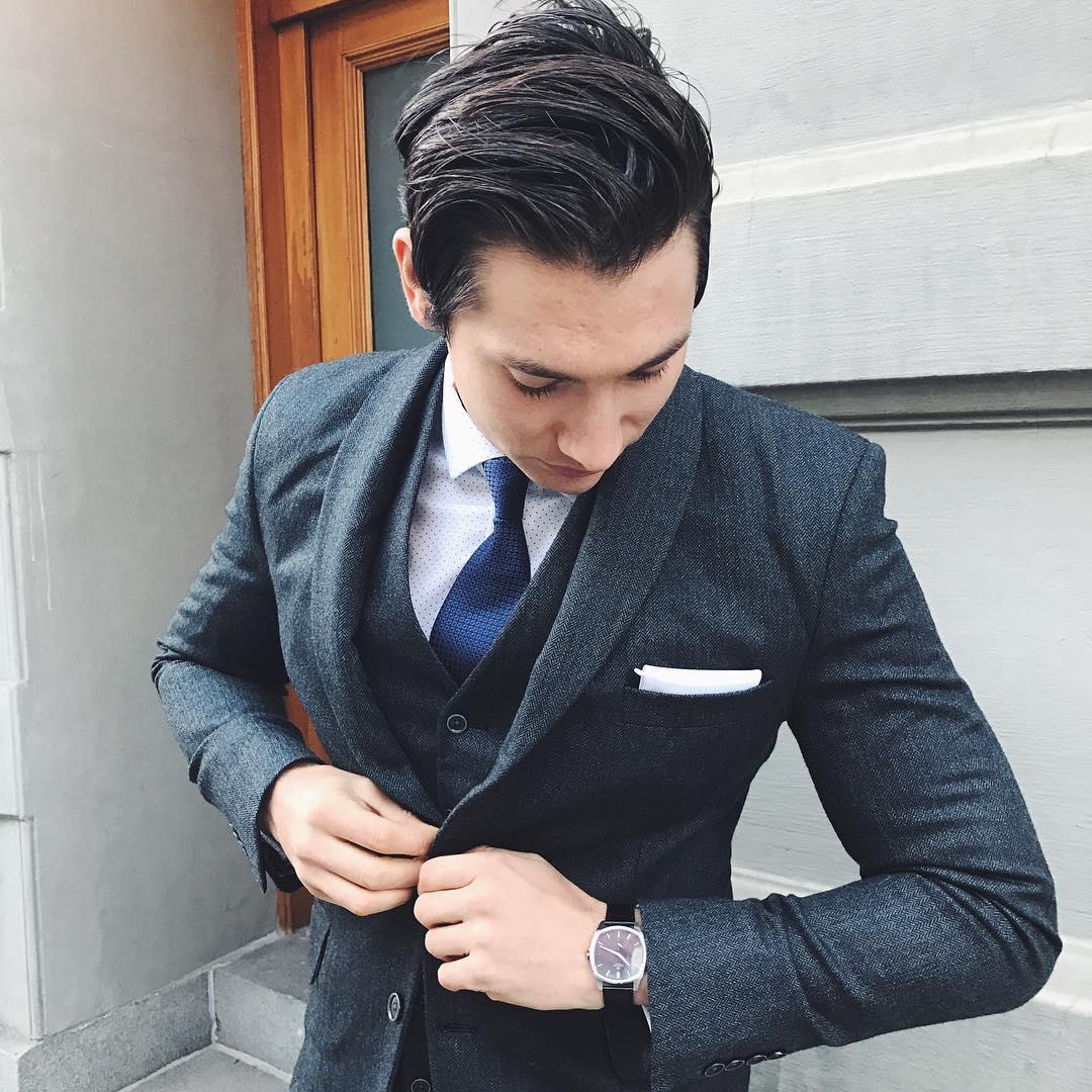 手表和西装如何搭配