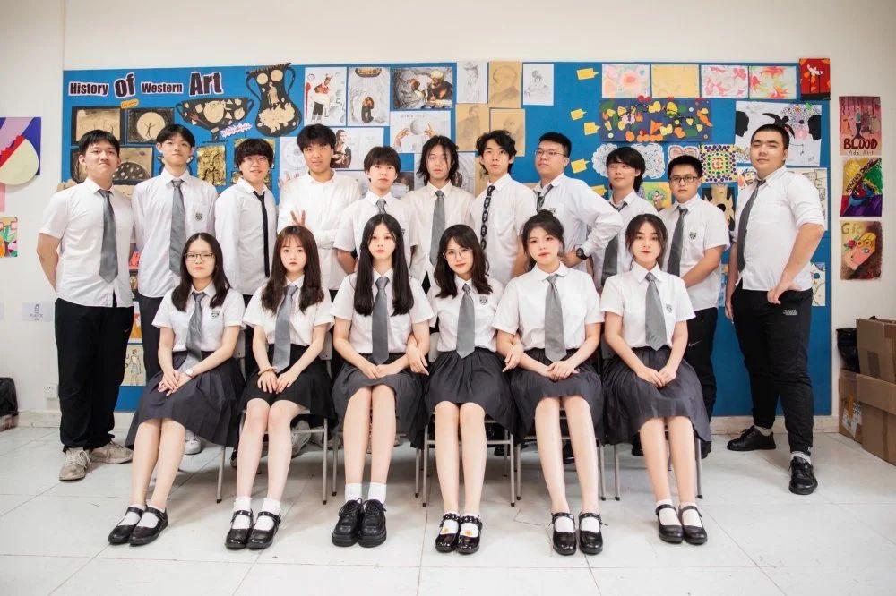 中英公学毕业季青春不散场未来皆可期