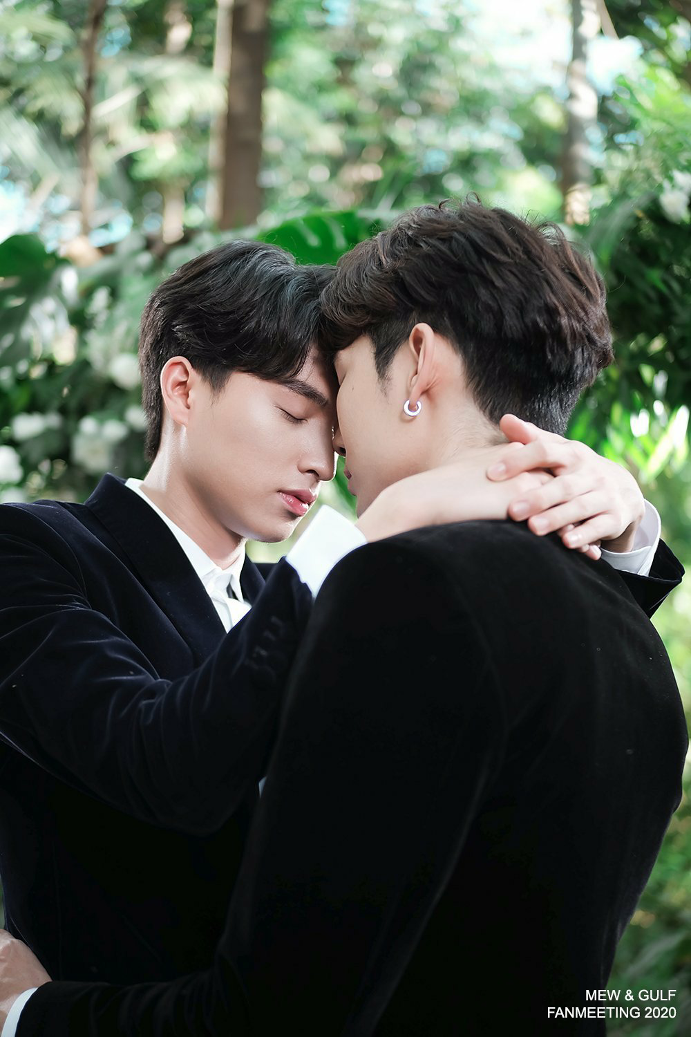 傻傻的爱情和友情都分不清 v2-1567f31f6835eef8913540b3c3579035_1440w.jpg?source=172ae18b