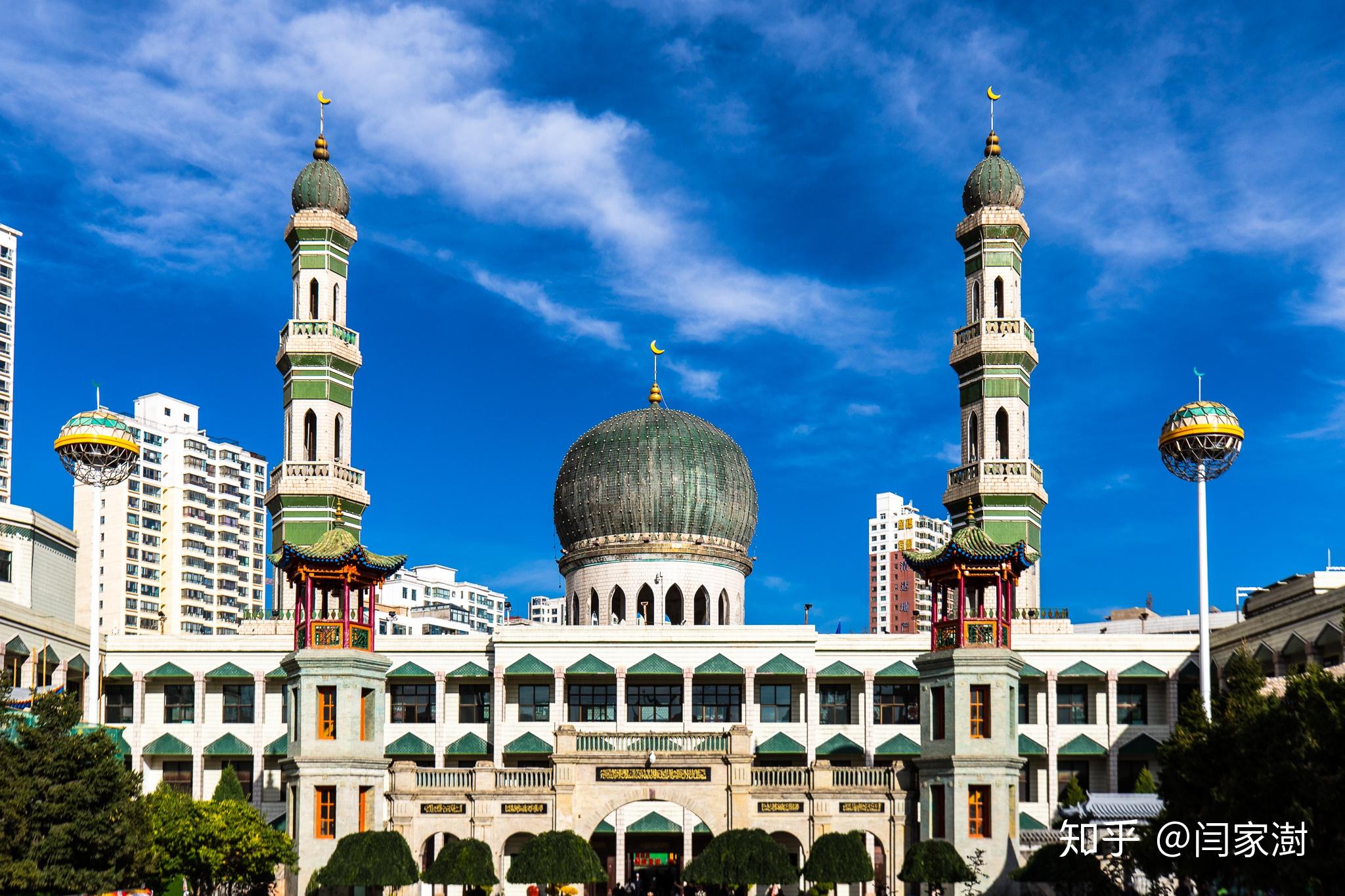 诗和远方徘徊在生死边缘的西北环线自驾青海甘肃西宁清真大寺
