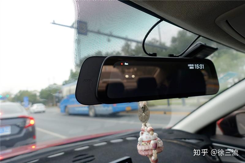 小米生态链新品,70迈流媒体后视镜,行车记录清晰不止一点点